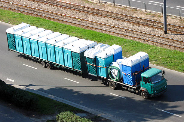 Professional porta potty rental in Duquesne, MO